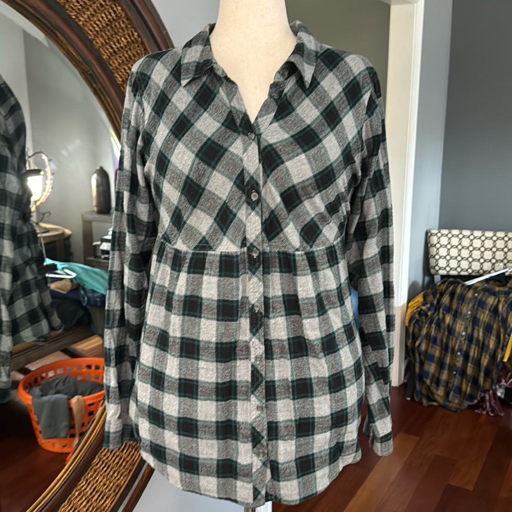 Maurices Plaid Long Sleeve Shirt